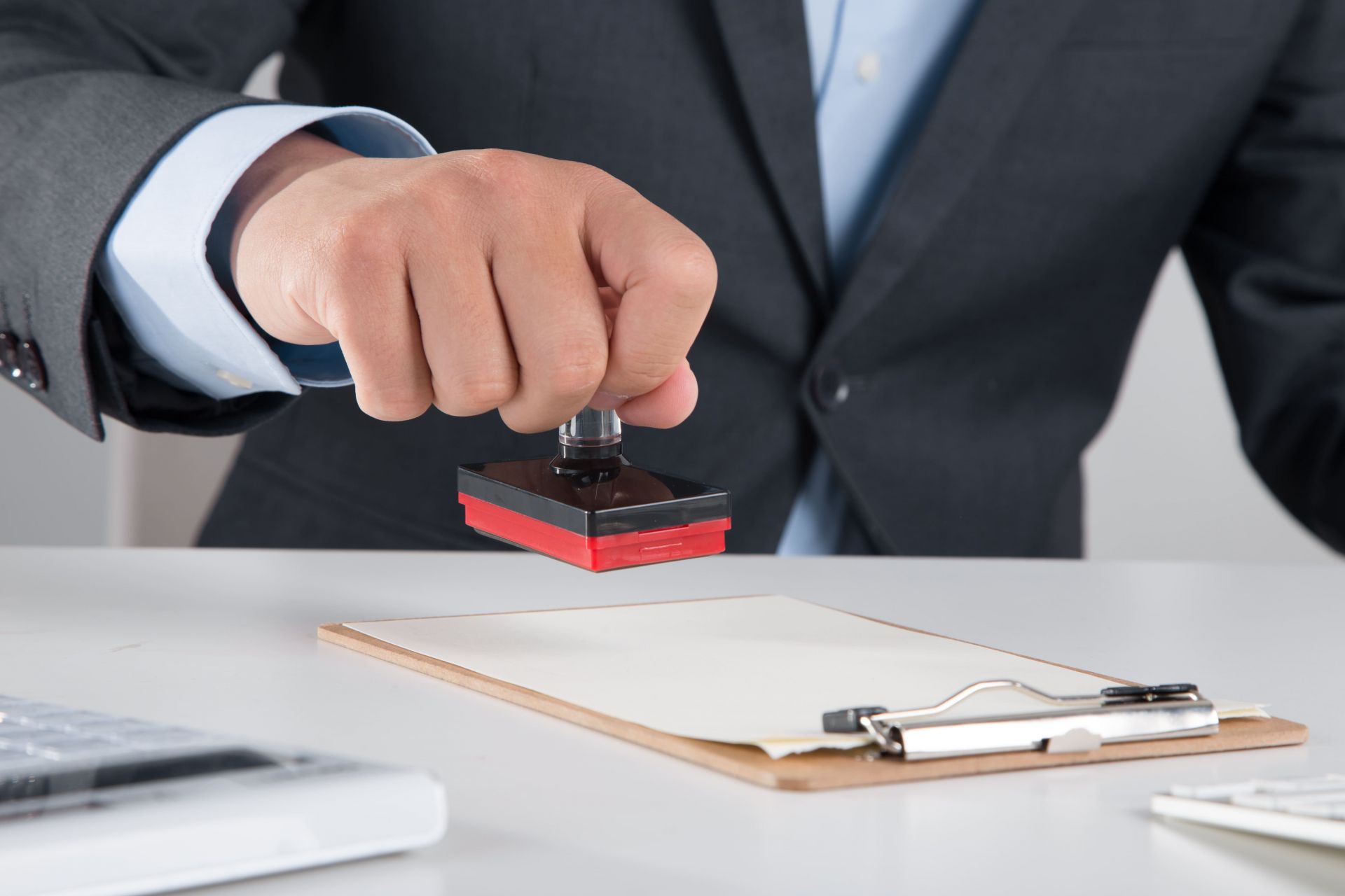 刻印章：從文件認證到個人物品識別的多功能工具